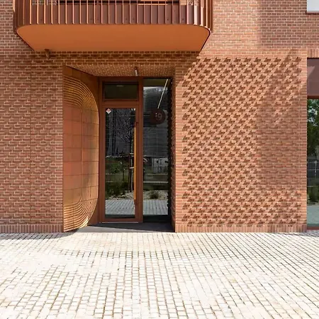Modern Hidden Oasis In Apartamento